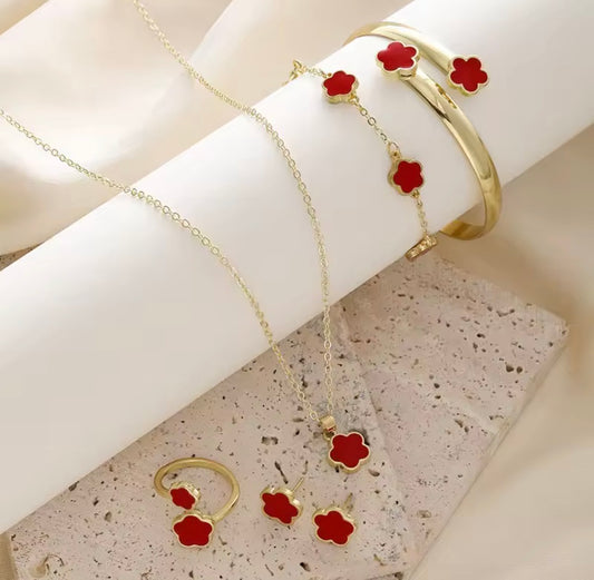 Clover Red Jewelry Set