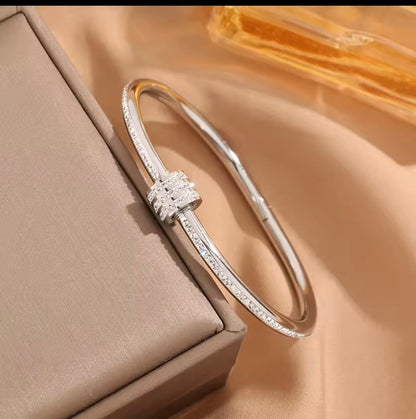 Dainty Bangle Bracelet for Women Personalized Cubic Zirconia Love Bracelets Tiny Waist Oval Bangles Bracelets Gifts for Love 6mm