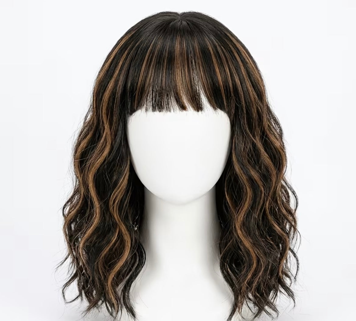 Women'S Medium And Long Wavy Curly Wig (With Air Bangs) - Highlights And High-Gloss Synthetic Hair, High Temperature